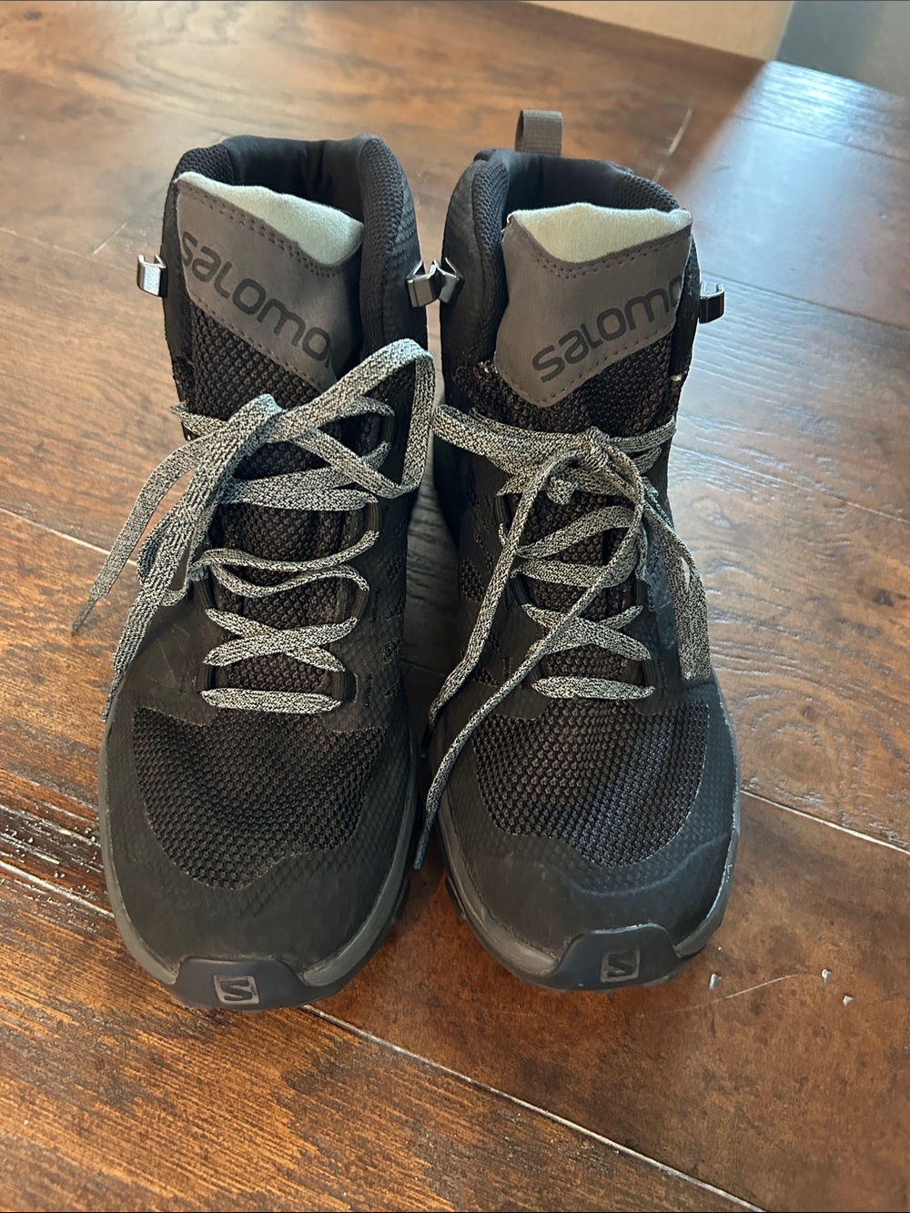 Salomon Women's Black Outline Mid Trail Hiking Boots GTX Magnet 404844 Sz 8
